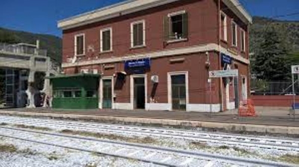 RIPRISTINO DELLA LINEA FERROVIARIA TERRACINA-PRIVERNO FOSSANOVA